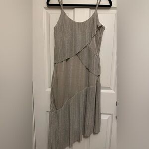 Sparkly silver stunner!